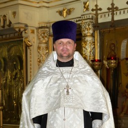 Священник, Николай Викторович Щеглов